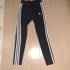adidas。3点セット。の画像