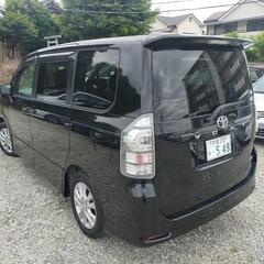 h23年、70後期型ヴォクシー！コミコミ価格！ダブルサンルーフ！乗って帰れる！の画像
