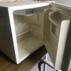 冷蔵庫の画像