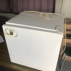 冷蔵庫の画像