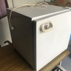 冷蔵庫の画像