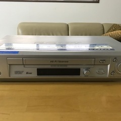 SONYソニー　ビデオデッキ　SLV-NX31