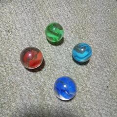 ビー玉 ガラス玉 大 ３cm