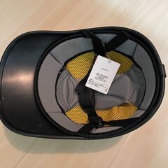 【新品未使用】ヘルメット　ブラック　フリーサイズの画像