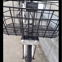 買い物自転車DORACO CROSS 27インチ　6段変速オールライト　スチール籠付き　ホワイトの画像