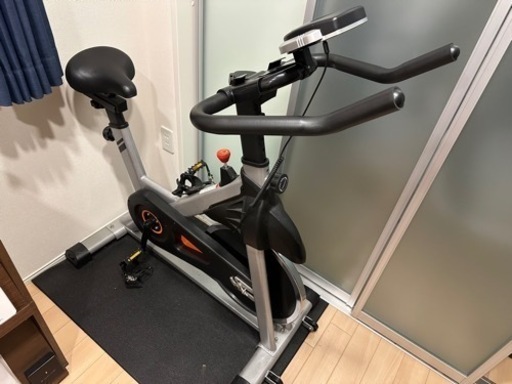【お話し中】スピンバイク エアロバイク フィットネスバイク マット付き