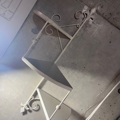 アンティークシェルフの画像