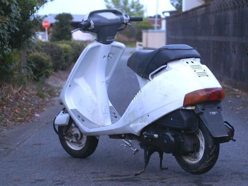 苫小牧港受取ホンダスクｰタｰ DJ.1 30km制限突破2種登録黄色