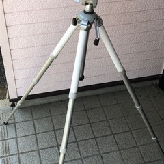 日本製三脚あげます