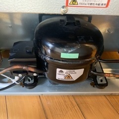 simplus シンプラス 1ドア冷蔵庫 45L 木目調の画像
