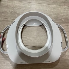 3coins キッズ補助便座　取手付きソフト便座の画像