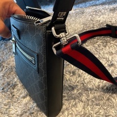 【極美品】GUCCI ショルダーバッグの画像