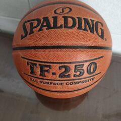 バスケットボール　5号　SPALDING