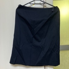 リクルートスーツ　紺ストライプ　Mサイズの画像