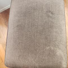 IKEAのソファ・オットマンの画像