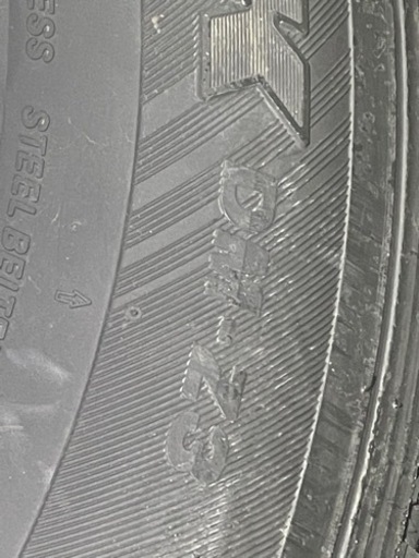 235/70R15 BS DM-z3 ほぼ新品　06年製　スタッドレス