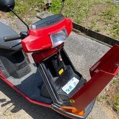ホンダスペイシーデラックス50ccの画像