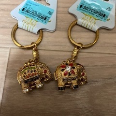 象のキーホルダーの画像