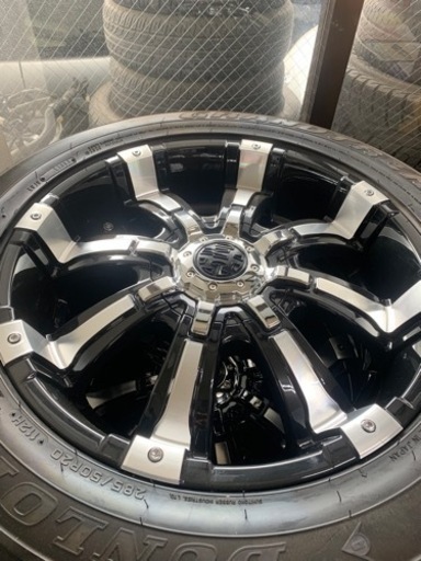 ランクル200 20インチ夏タイヤホイールセット