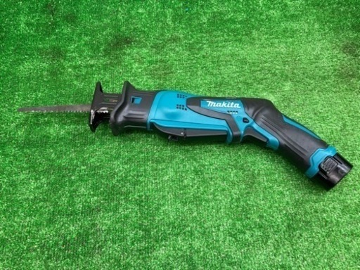 中古品 □ makita コードレスレシプロソー JR101DW □ F □ ITYQF49TK5DU