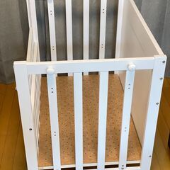 5WAYで使えるベビーベッド「ミニベッド＆デスク」の画像