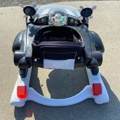 車型歩行器の画像