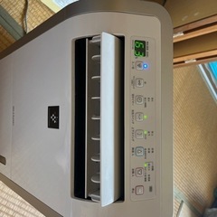 SHARP2013年製　衣類乾燥付き除湿機　✳︎ジャンクの画像