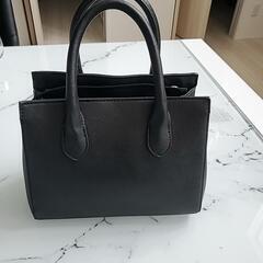 ハンドバッグ　CECIL McBEE　ブラックの画像