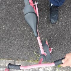 幼児 幼稚園児童 子供用 二輪車 足こぎ 3歳くらいから乗れると思います。の画像