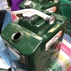3️⃣0️⃣リッターガソリン携行缶です。⛽️の画像