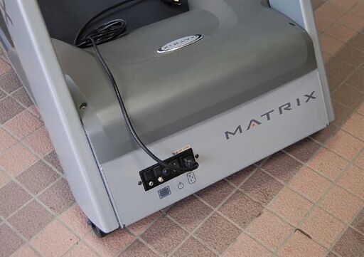 Matrix トレッドミル T1x 200V ～20km ブラック ULTIMATE DECK 動作確認済み ランニングマシン マトリ