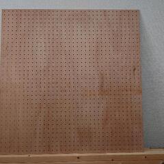 有孔ボード　パンチングボード