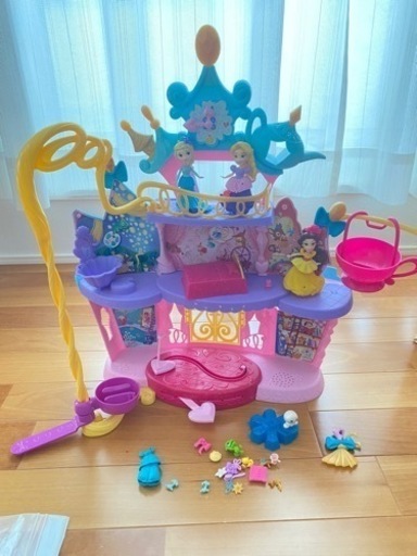 ディズニー プリンセス リトルキングダム エレベーターのある大きなダンスキャッスル