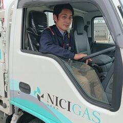 町田【業務委託ドライバー】平均年収520万円！未経験から年収600万円以上も！がっつり稼げるLPガス配送のお仕事です！の画像