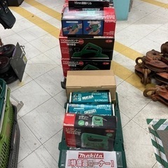 中古美品 □ 特価品コーナー □ レジ □ - リサイクルショップ