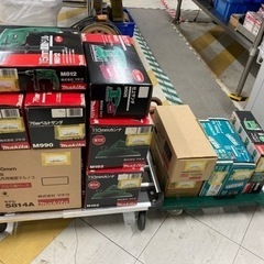中古美品 □ 特価品コーナー □ レジ □ − 富山県