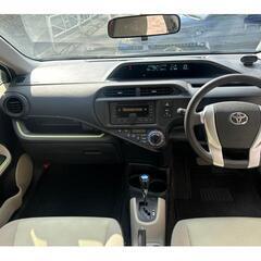 ★現車確認歓迎！★トヨタ アクア Ｓ　１オーナー　禁煙車　キーレス　コーナーセンサー　電動格納ウィンカーミラー　取扱説明書　記録簿　保証書 （検5.7）の画像