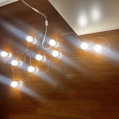 照明　ドレッサー　インテリアの　照明の画像