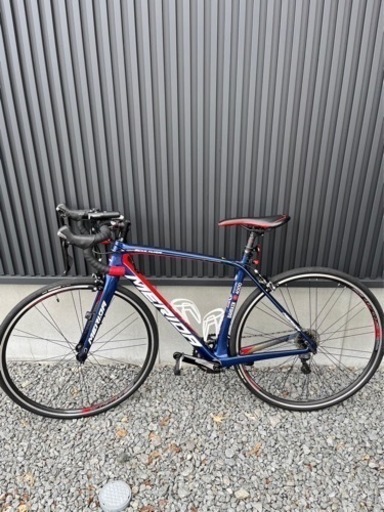 商談中ロードバイク　メリダ　スクルトゥーラ4000