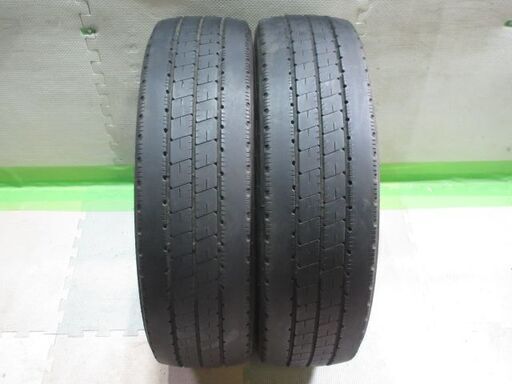 中古タイヤ　205/70R16LT　ブリヂストン　DURAVIS R207　6.5ｍｍ　2022年式　2本セット