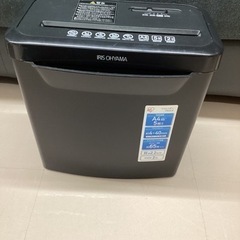美原店　シュレッダー　アイリスオーヤマ　P5GCX