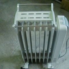 パネルヒータ－（オイル式）中古品の画像