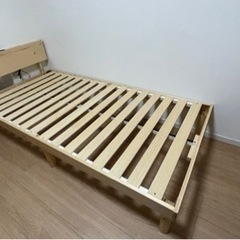 シングルベッドフレームの画像