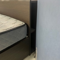 6/28まで！セミダブルベット　マットレスセットの画像