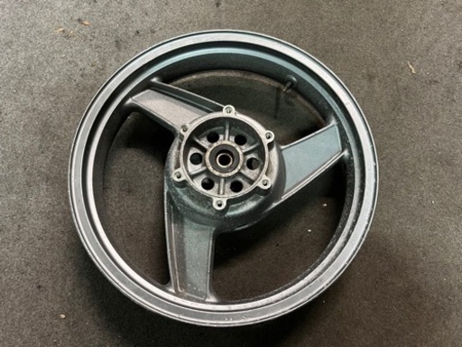 ☆カワサキ☆GPZ900☆純正リアホイール☆中古☆ブレなし☆