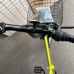 ★ほぼ新車！折り畳み自転車6段変速　ミニベロ　デセルト2 イエロー　防犯登録ok