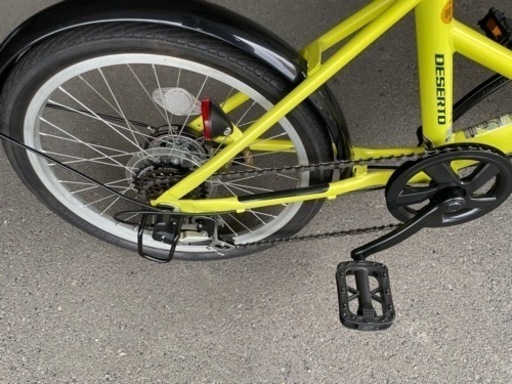 ★ほぼ新車！折り畳み自転車6段変速　ミニベロ　デセルト2 イエロー　防犯登録ok