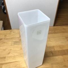 花瓶①ガラス製　の画像