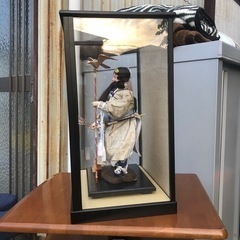 靖玉作 4号 正絹 神武天皇 木製ガラスケースの画像