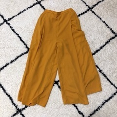 極美品　GU パンツ